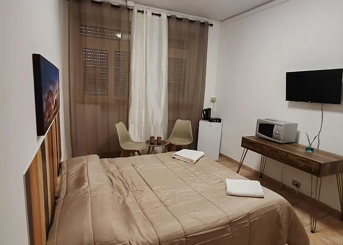 Piazza Ragusa 3*