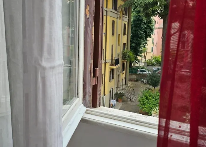 Piazza Ragusa 3* Rome